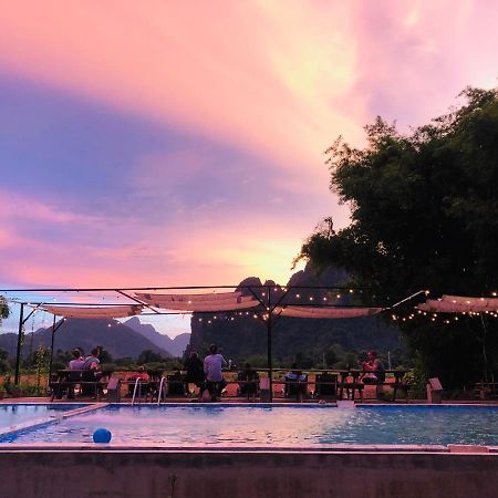 Jungle Paradise Vangvieng - Bungalows Vang Vieng Exteriör bild