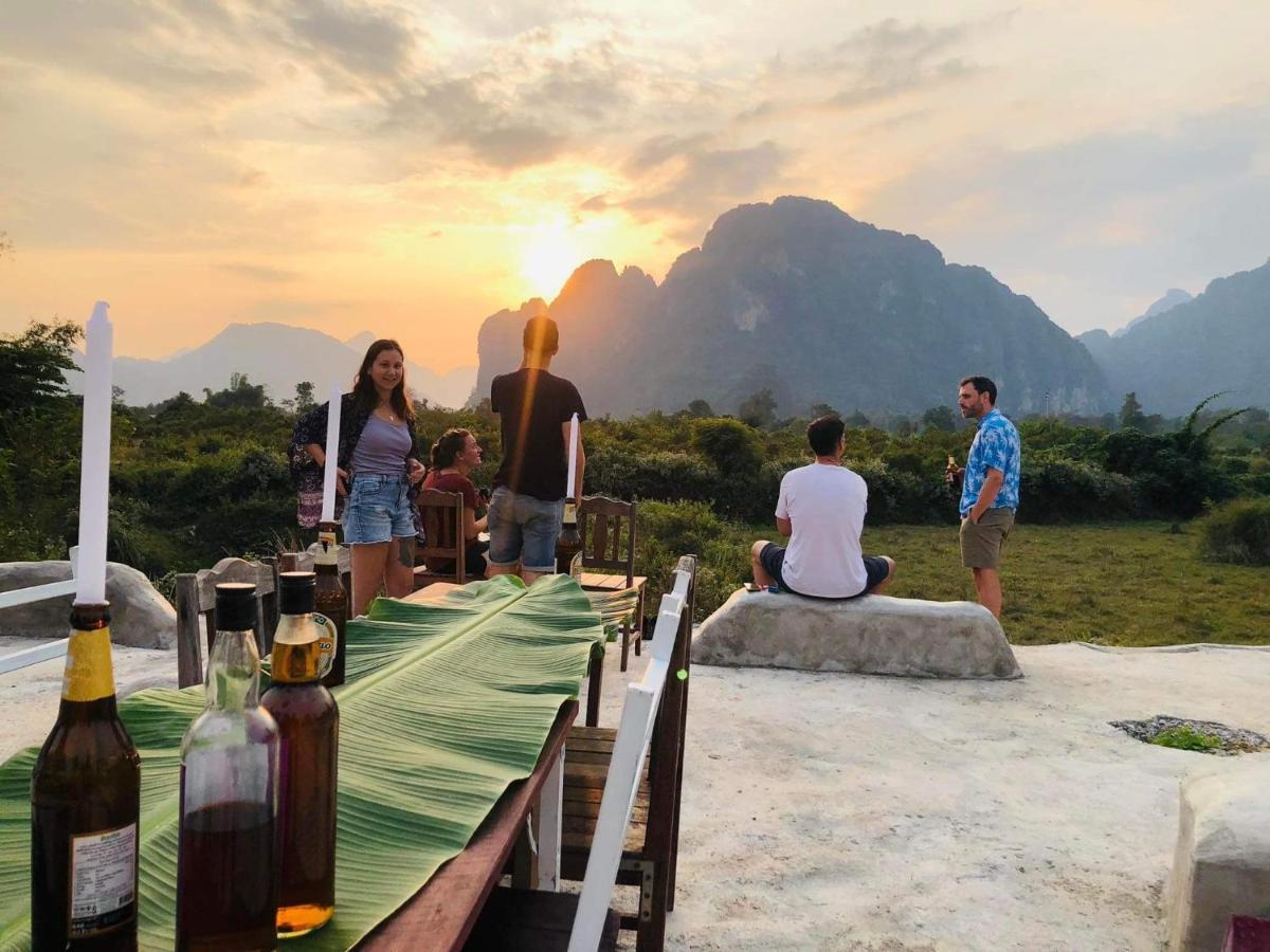 Jungle Paradise Vangvieng - Bungalows Vang Vieng Exteriör bild