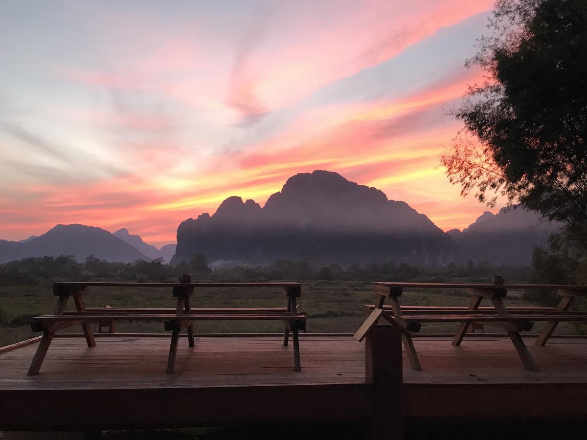 Jungle Paradise Vangvieng - Bungalows Vang Vieng Exteriör bild